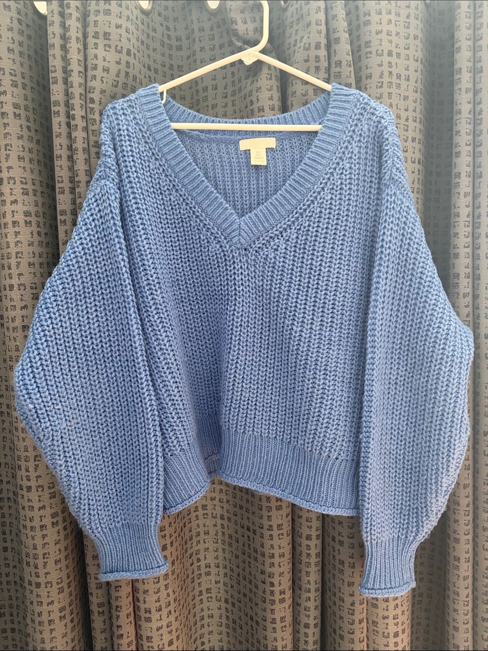 H&M sweater- size large